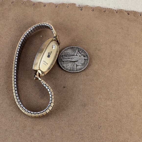 Vintage Swiss Wittnauer Gevene 10K Gold Filled Ladies Dress Watch - Picture 3 of 6